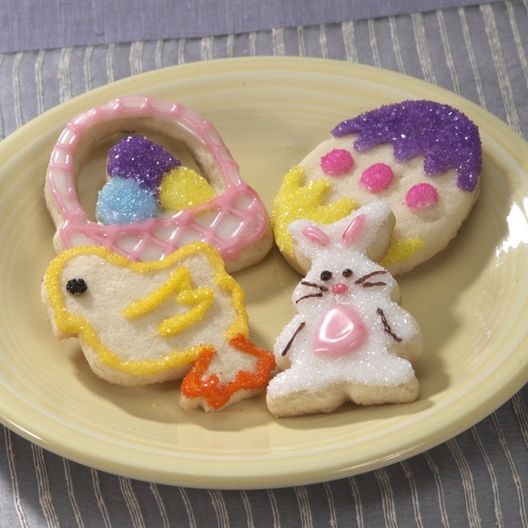 NORDIC WARE Cookie Cutter Spring 8 shapes (4 per side) - Picture 6 of 6